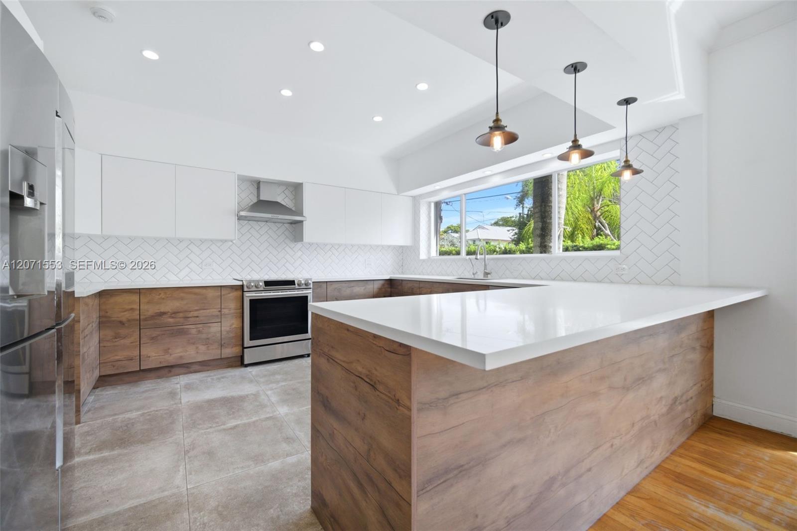2300 S Miami Ave # 2300 View 9
