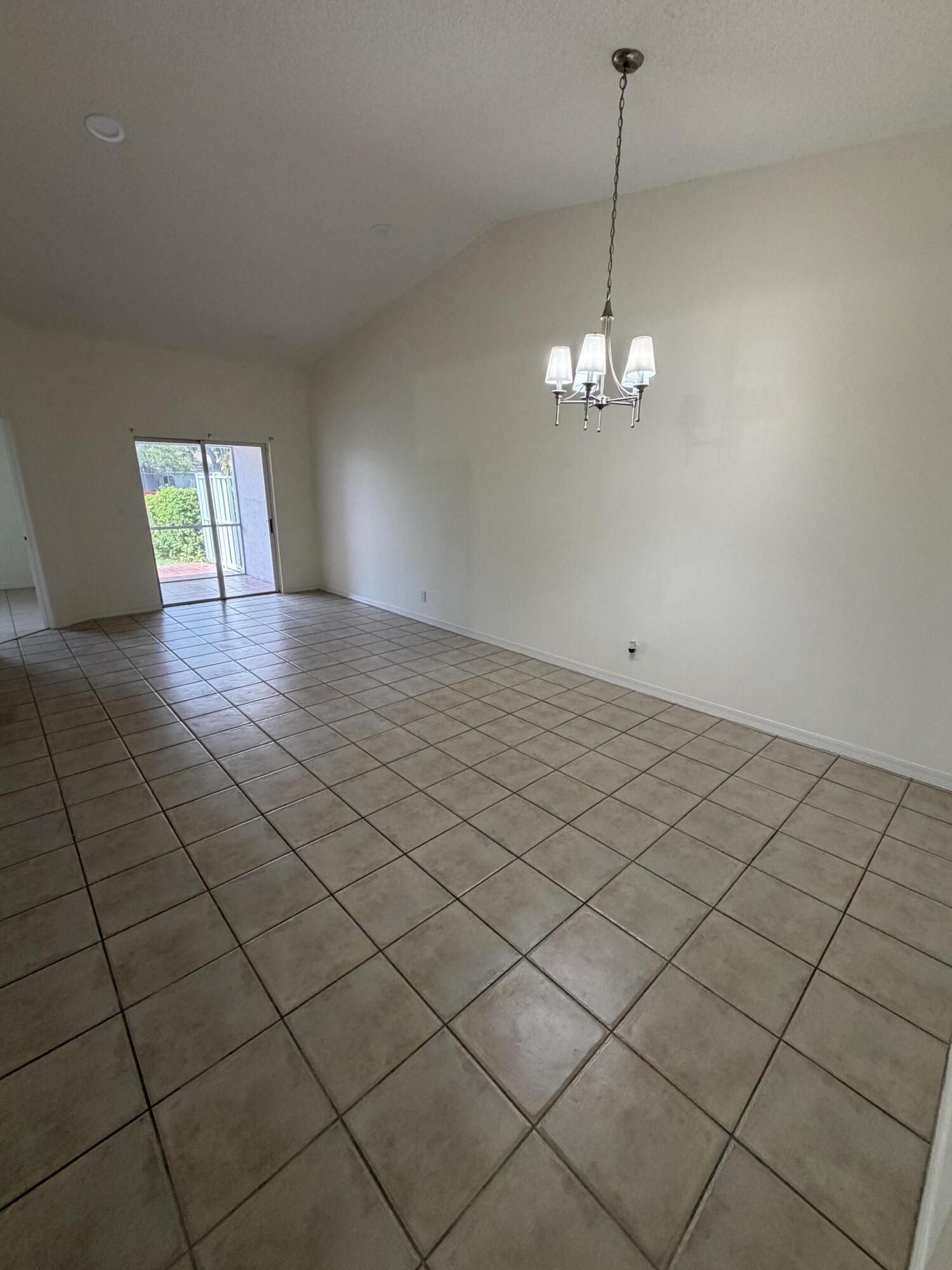 11289 SW 18th Court — Photo 5