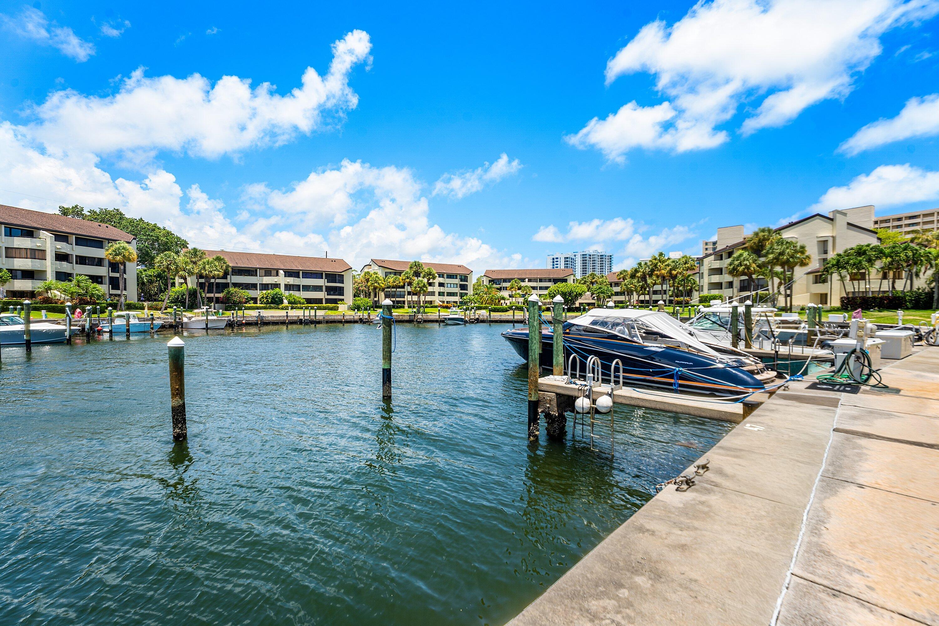 1125 E Marine Way E, North Palm Beach FL 33408