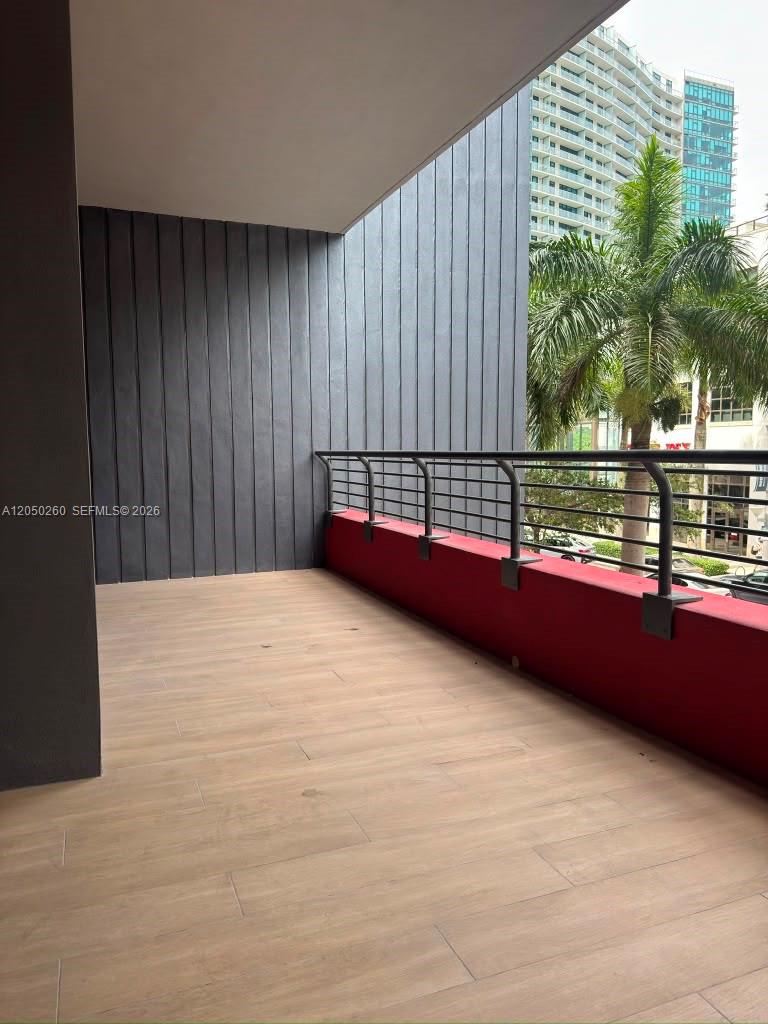 90 NE 32 ST # 206, Miami FL 33137