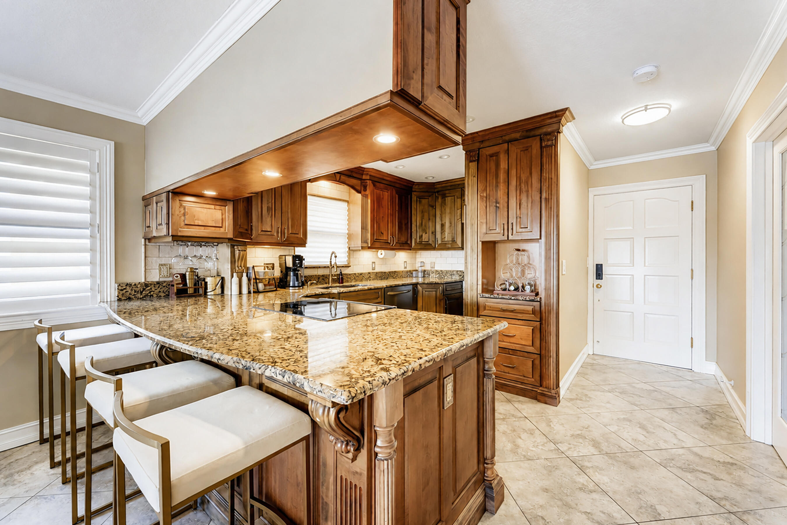 326 Northlake Drive # 201 — Photo 5