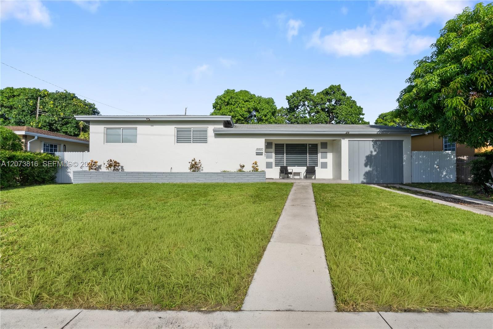 18820 NW 7th Ave — Photo 2