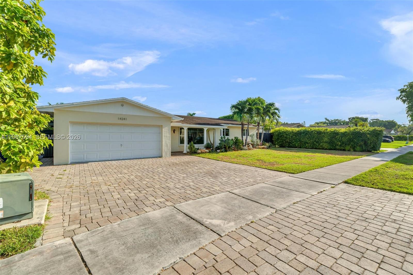 14241 SW 83rd St — Photo 3