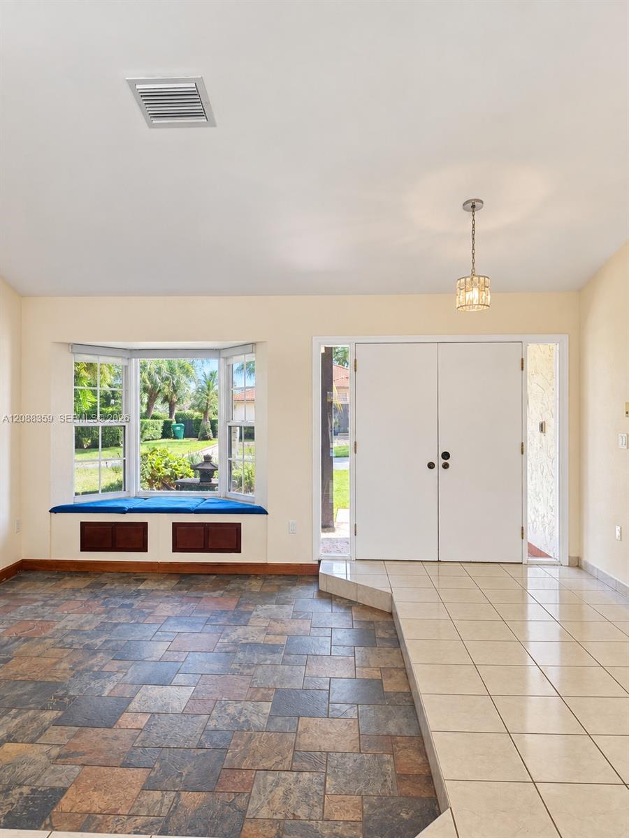 16080 SW 155th Ct — Photo 3
