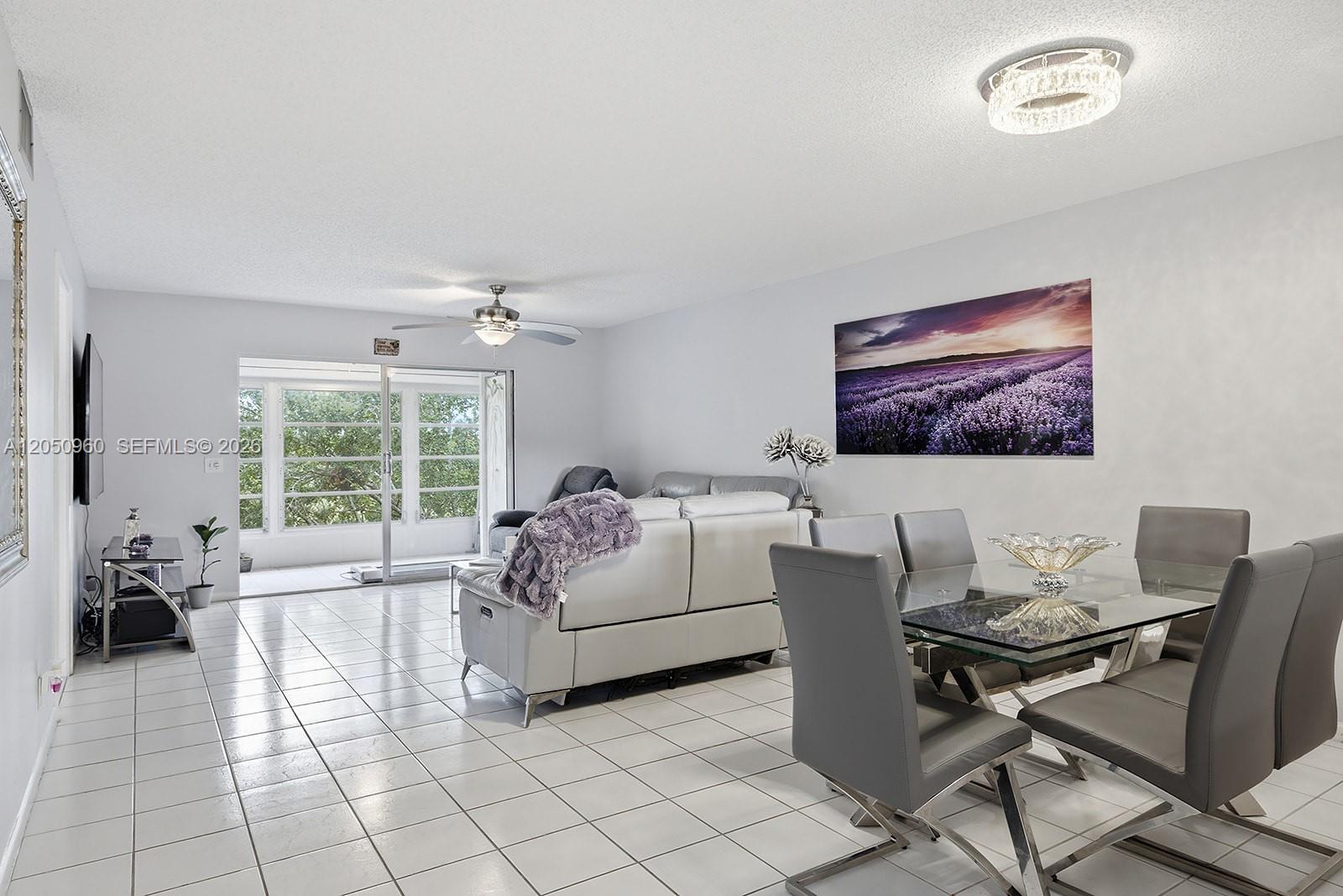 1300 SW 125th Ave # 406K — Photo 3