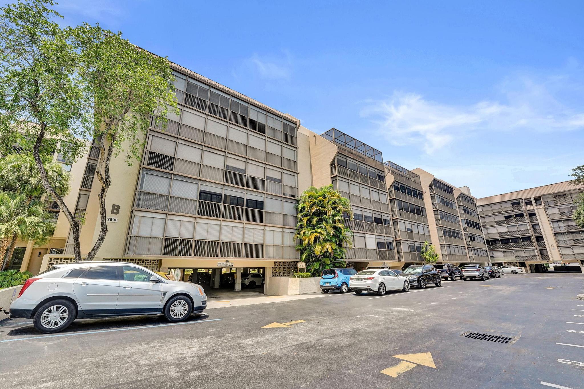 2802 N 46th Avenue # B318, Hollywood FL 33021