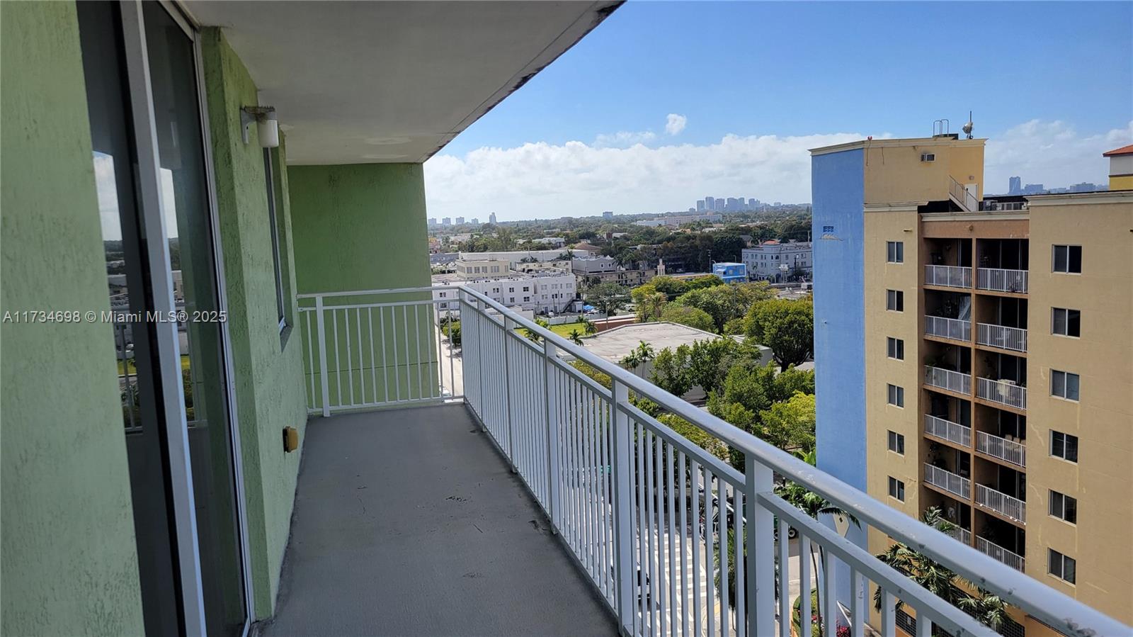 219 NW 12th Ave # 1004, Miami FL 33128