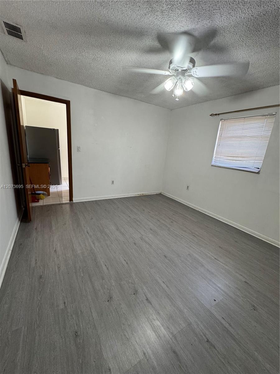 5530 E 6th Ave # 101 — Photo 4