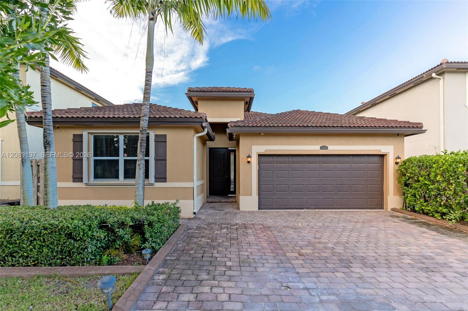 11833 SW 250th Ter — Photo 3