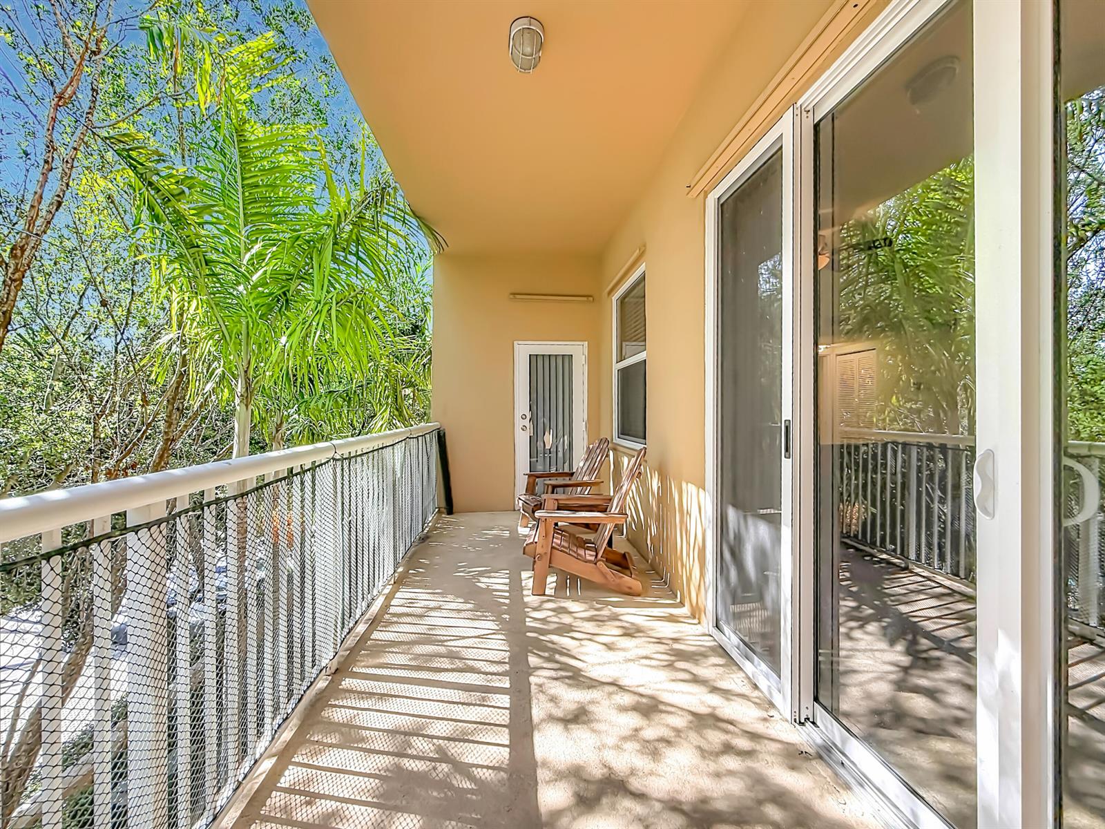 519 E Sheridan Street #404-80