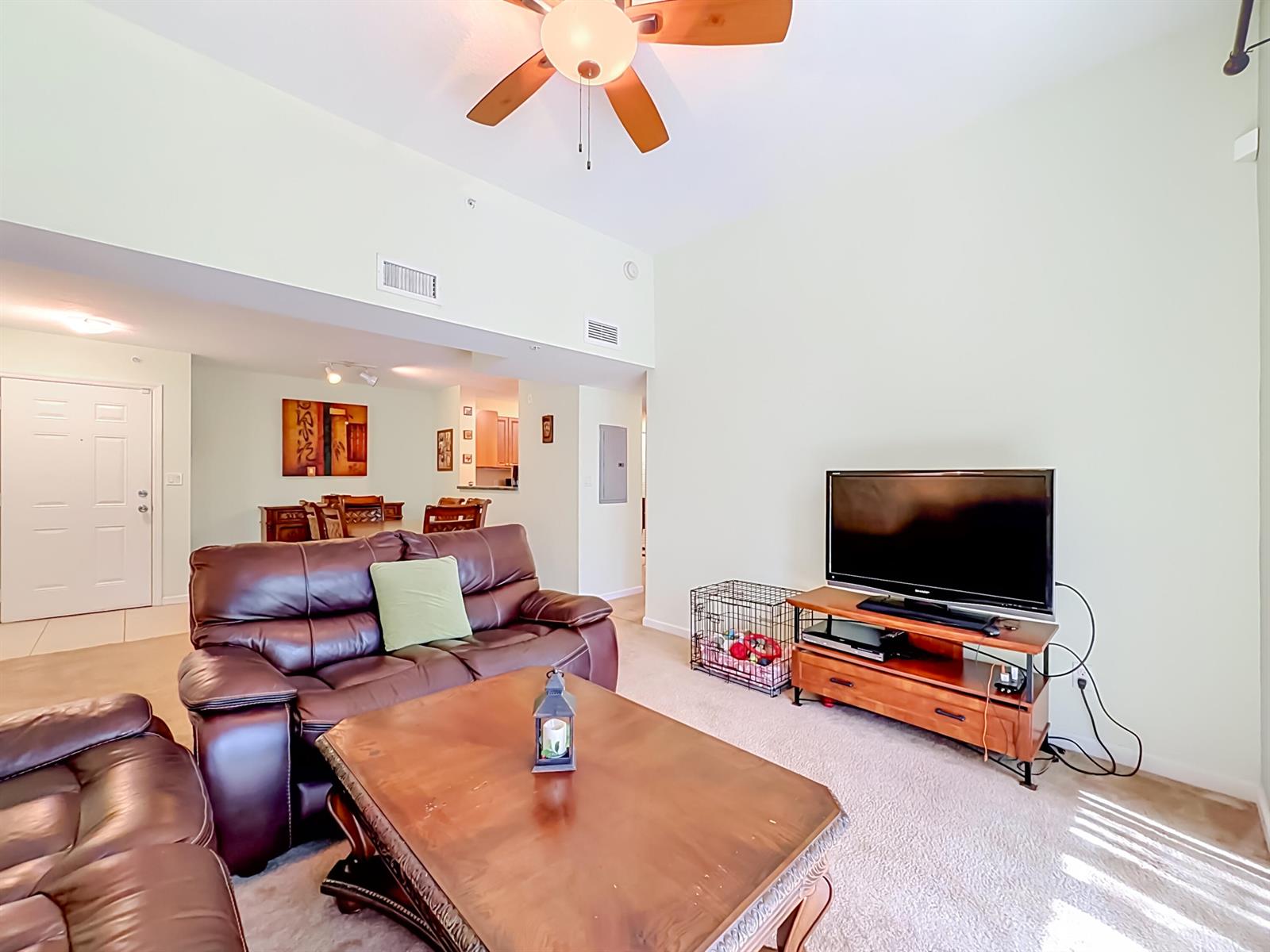 519 E Sheridan Street #404-44