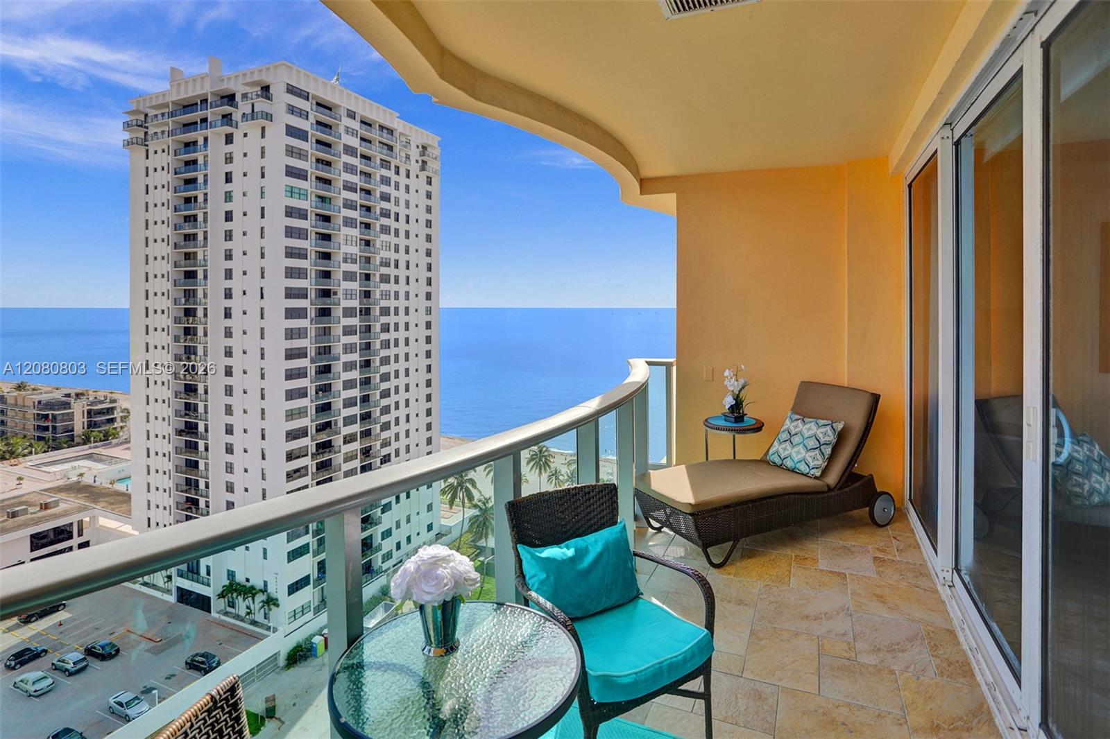 2501 S Ocean Dr — Photo 2