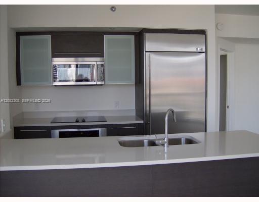 500 Brickell Ave # 2100 — Photo 4