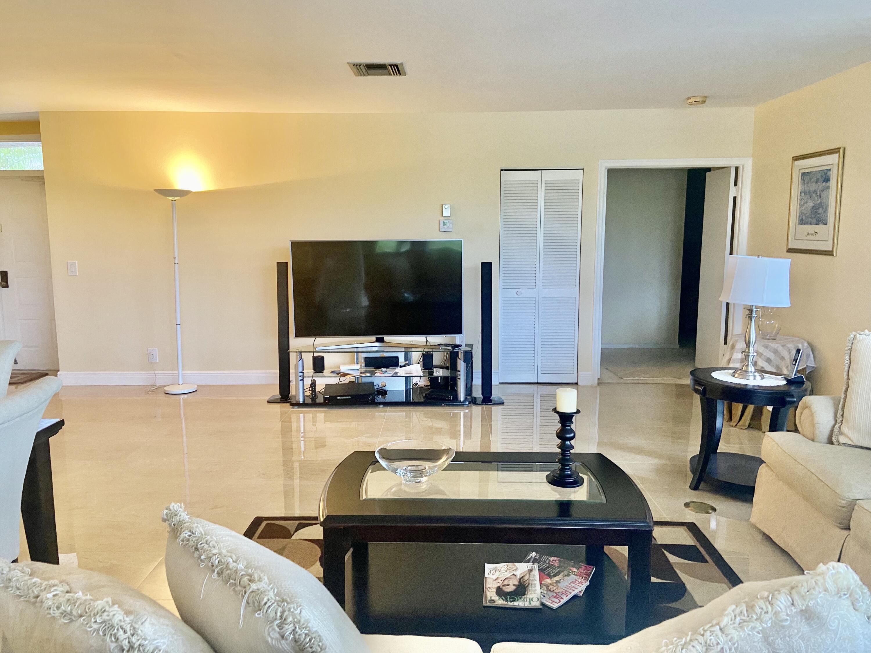 19311 SABAL LAKE Drive # 19311 — Photo 3