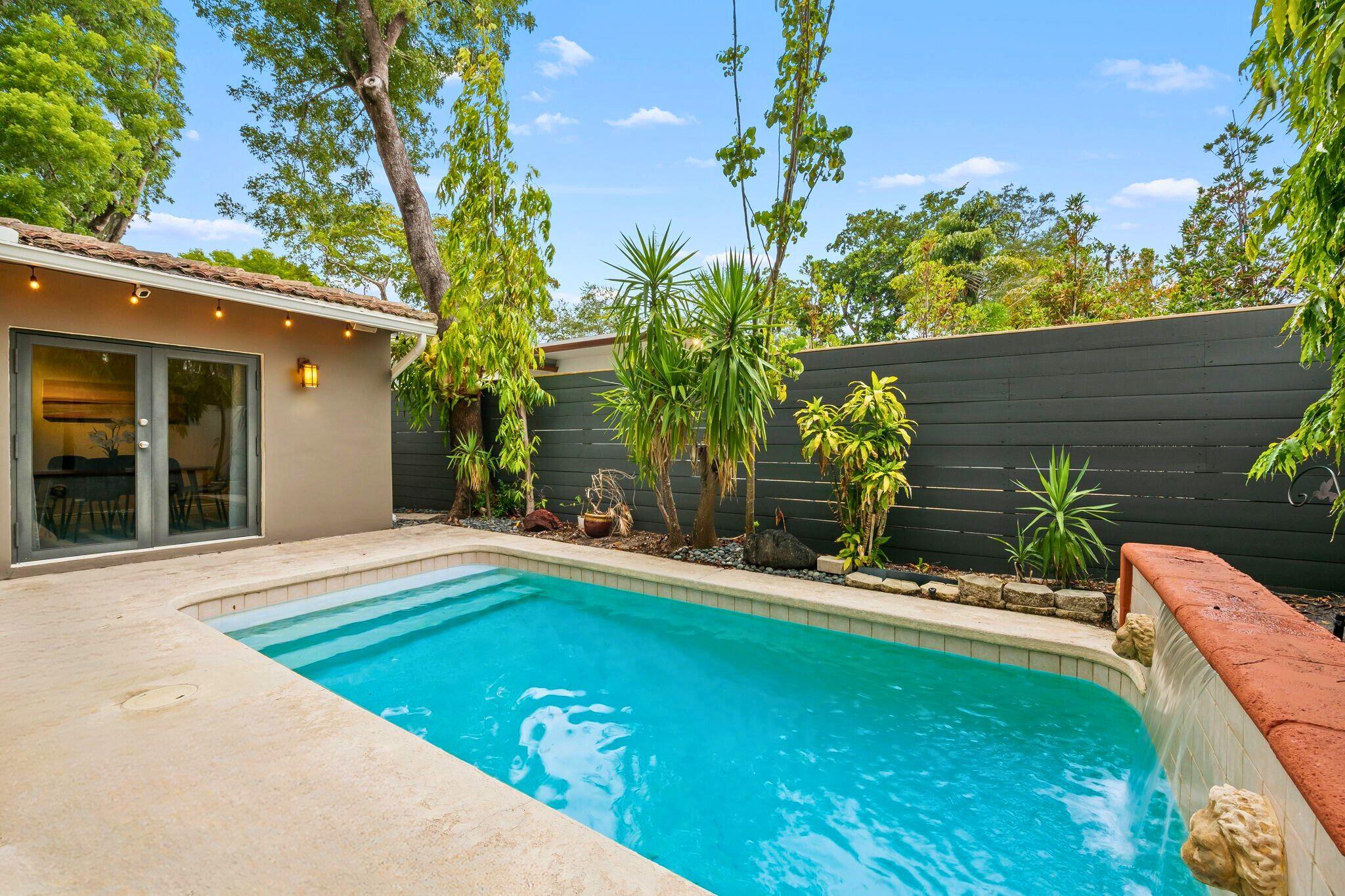 222 SE 16th Avenue, Fort Lauderdale FL 33301