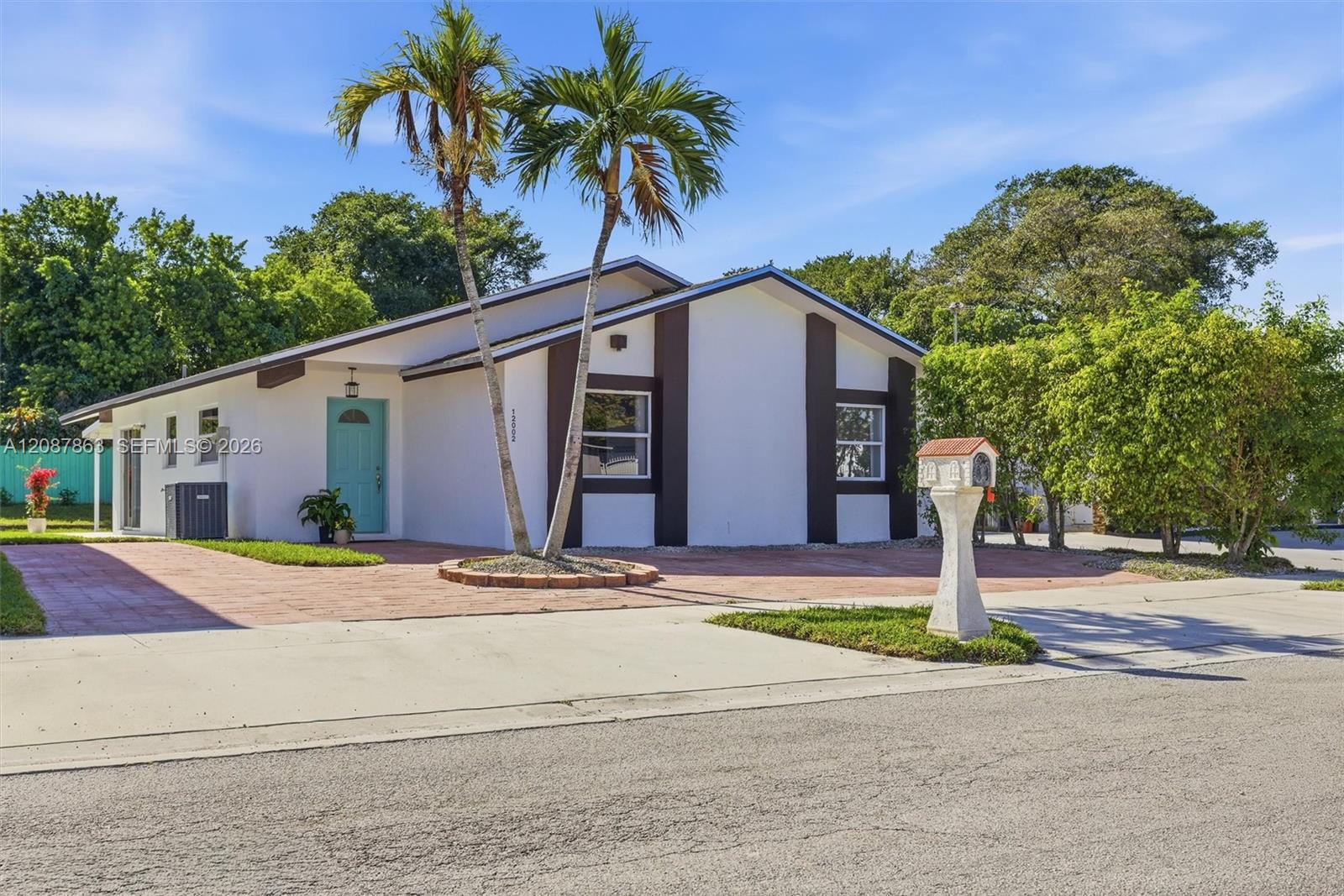 12002 SW 210th St, Miami FL 33177