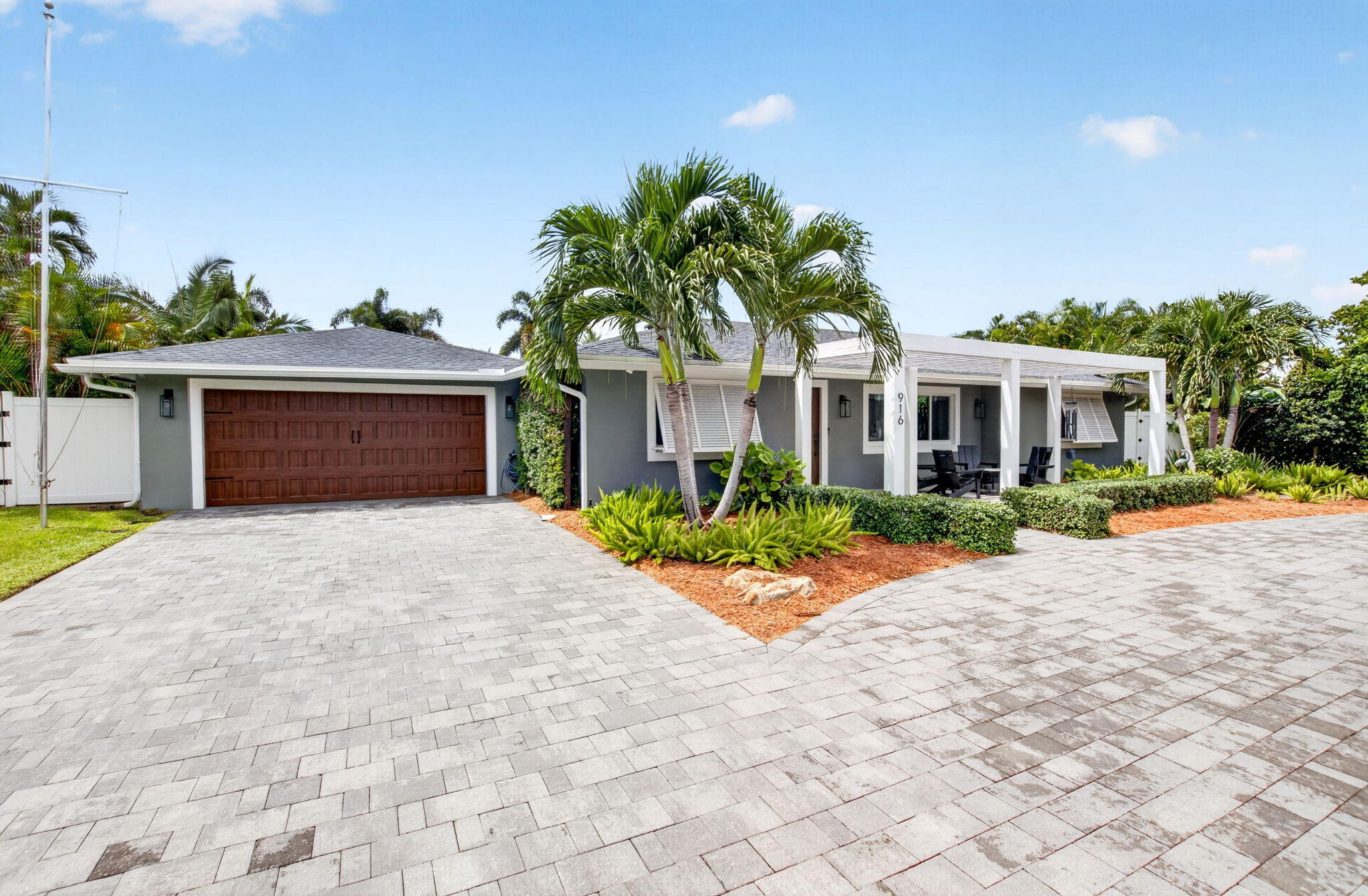 916 SW 36TH Court, Boynton Beach FL 33435