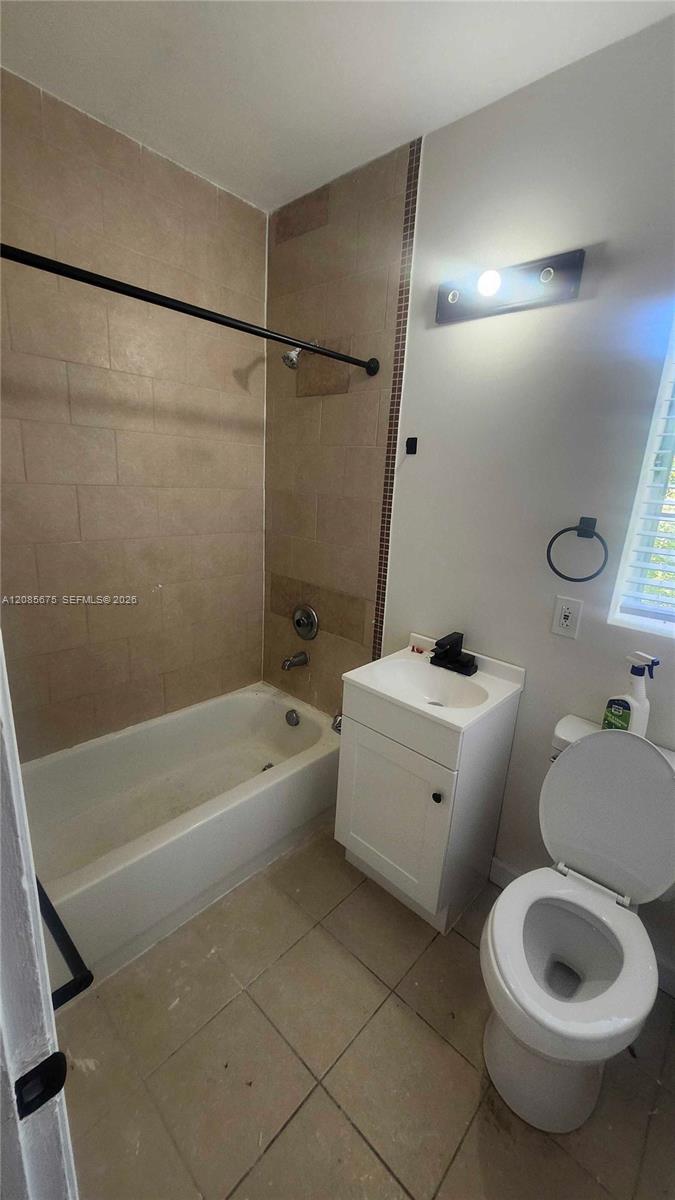 847 81st St # 5 — Photo 5
