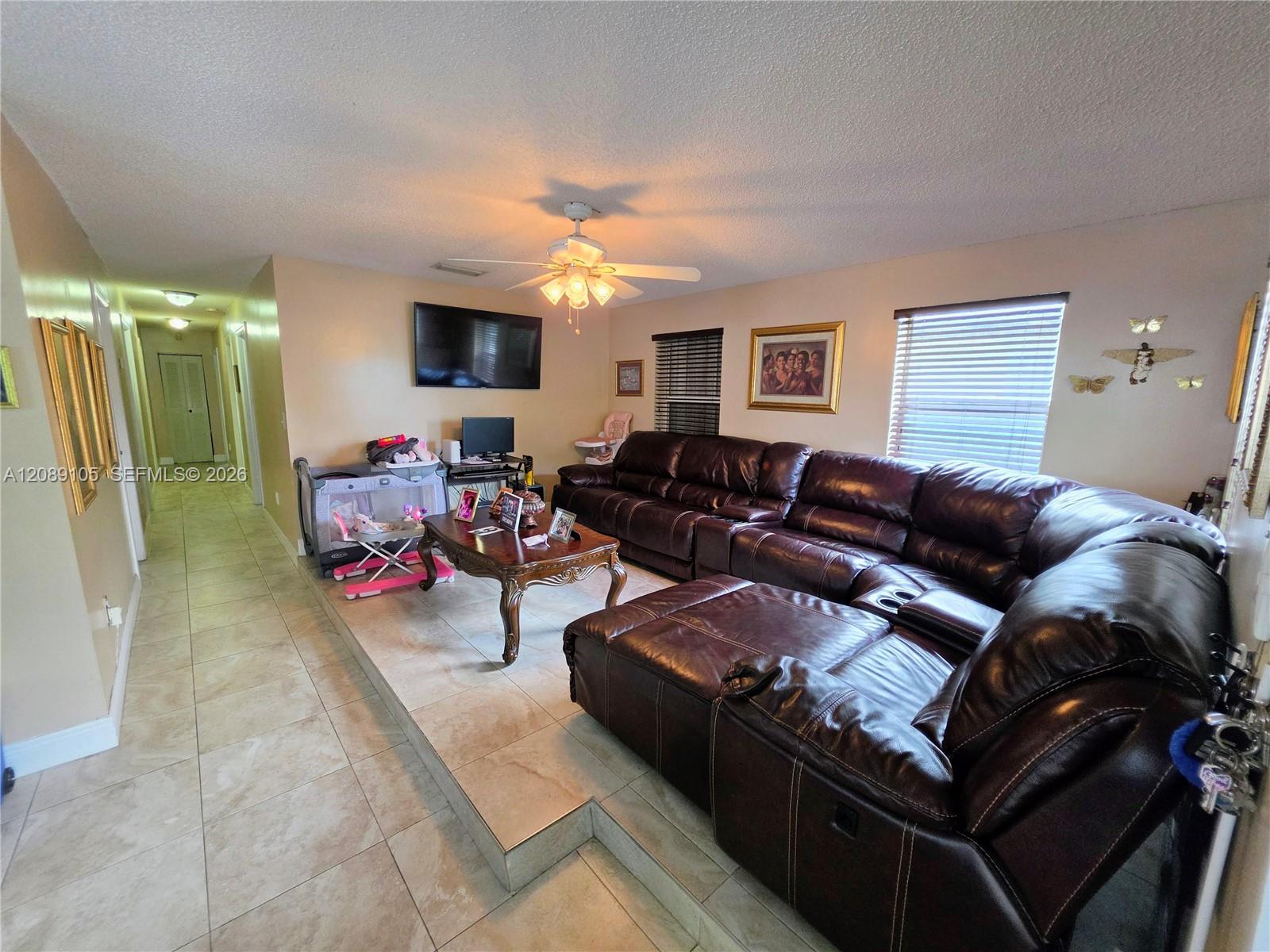 12264 SW 201st Ter — Photo 4