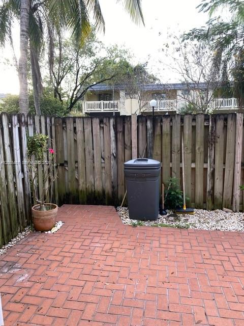 8761 SW 137th Ave # 8761 — Photo 3
