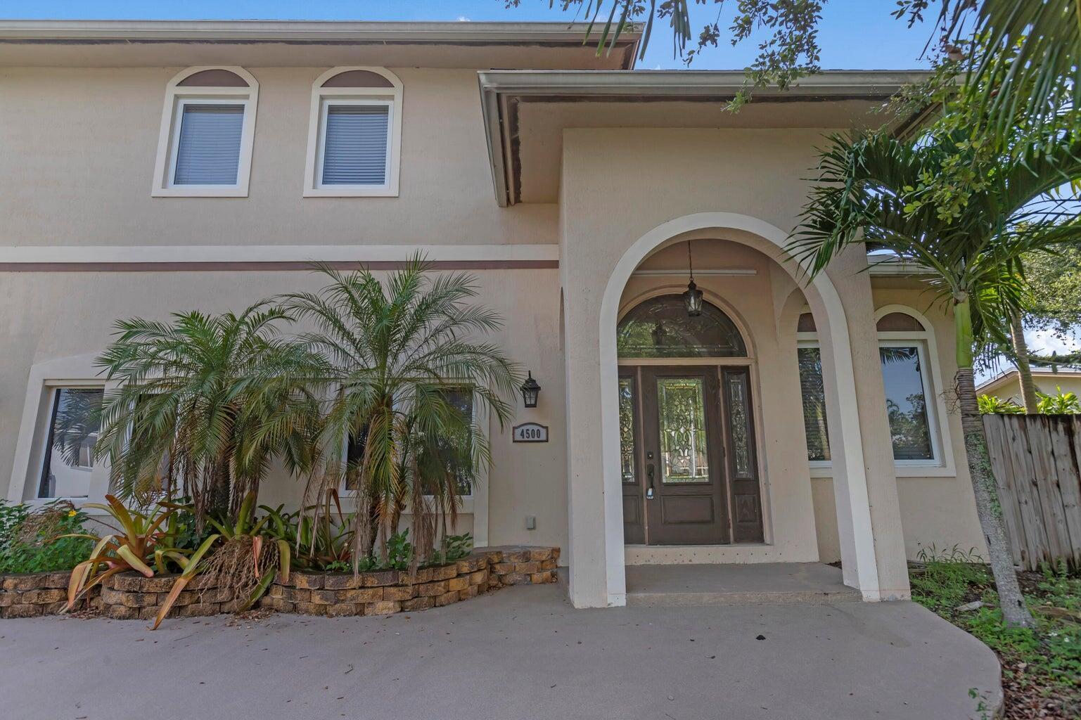 4500 SW 25th Terrace — Photo 5
