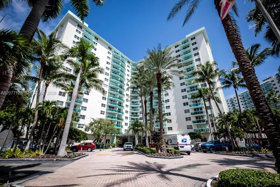 3801 S Ocean Dr # 5A — Photo 3