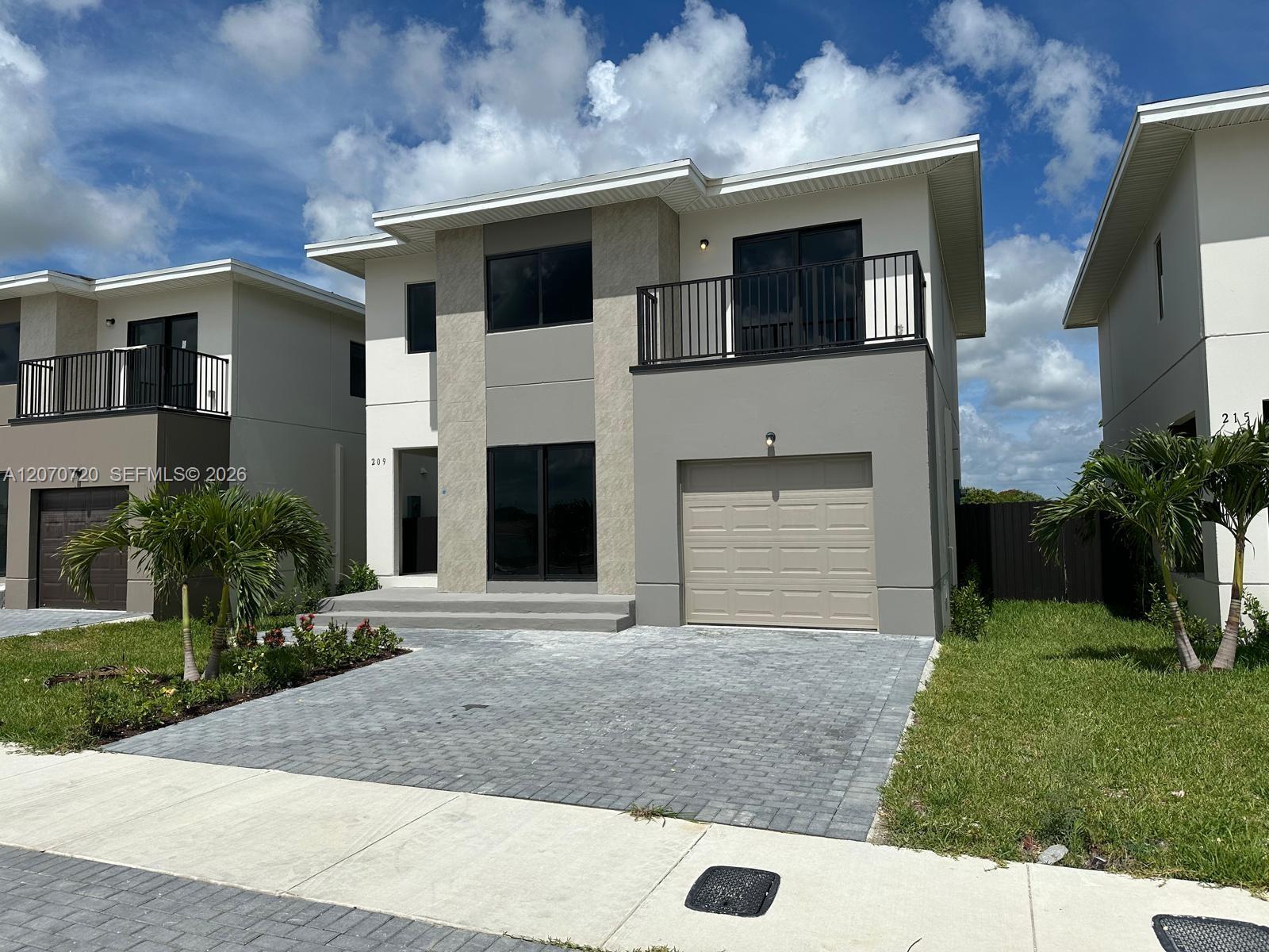 209 NW 13th Pl, Florida City FL 33034
