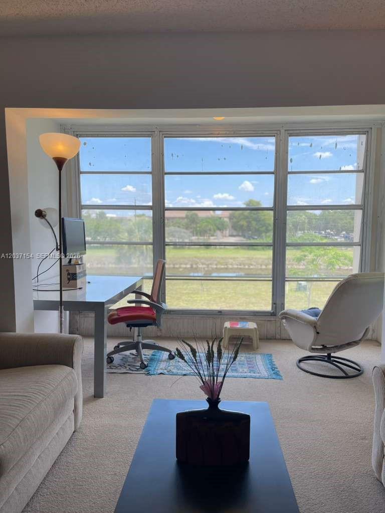 8081 N Sunrise Lakes Dr # 306, Sunrise FL 33322