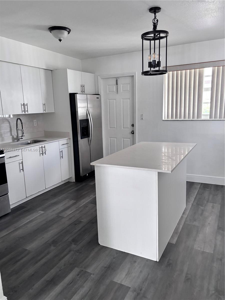 2906 NW 13th St # 2908 — Photo 3