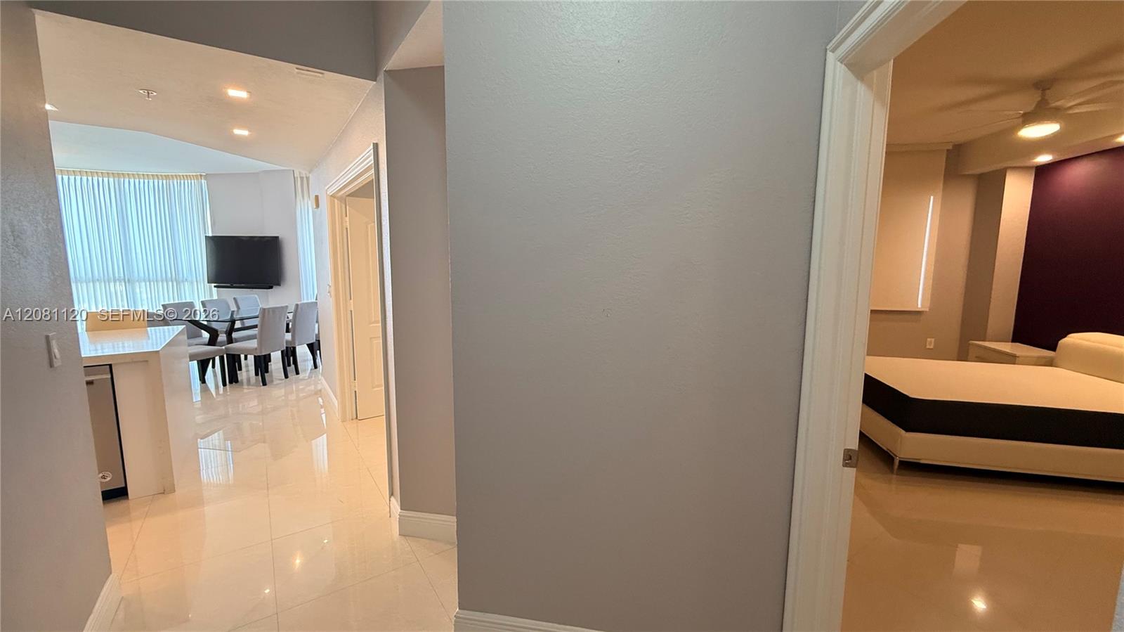 1830 Radius Dr # 1114 — Photo 2