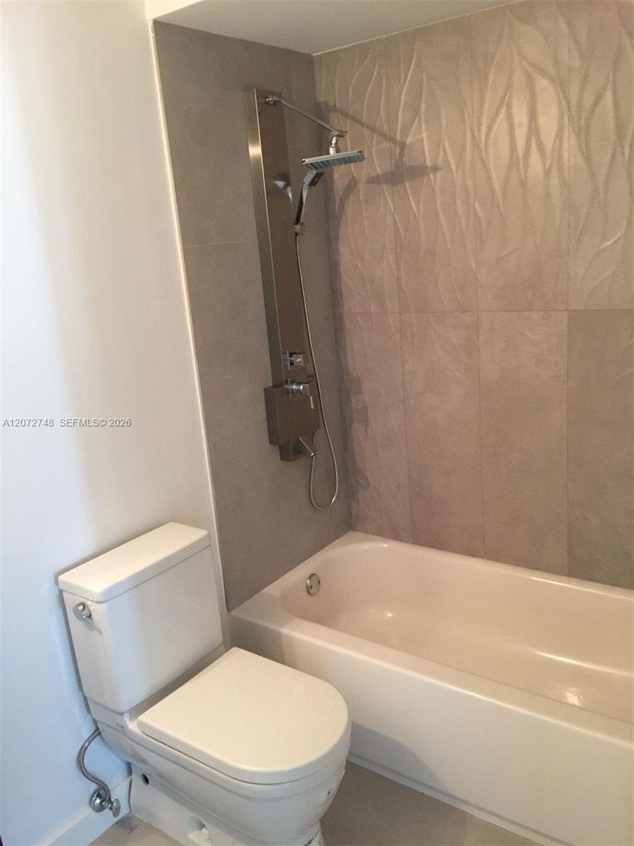 551 Michigan Ave # 122 — Photo 5
