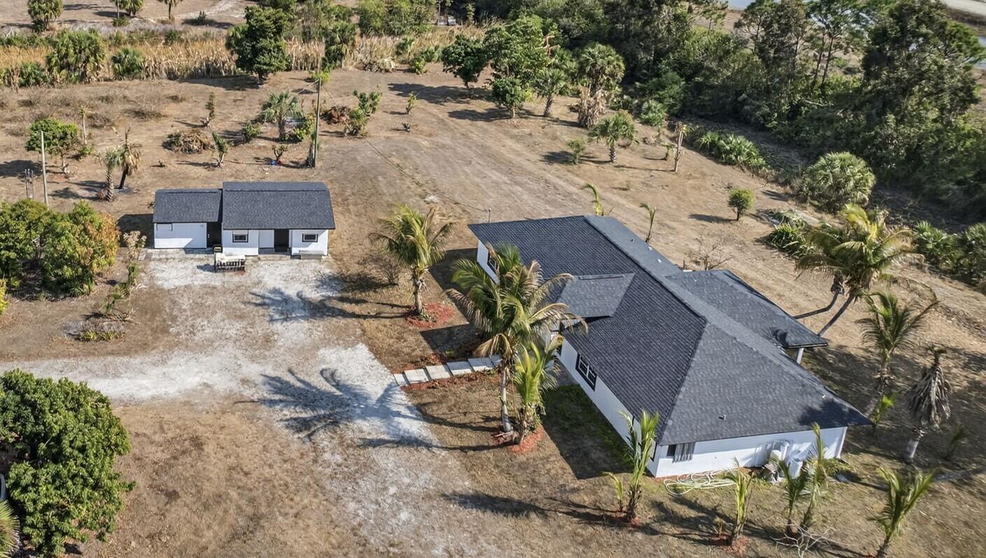 3446 Cabbage Palm Way — Photo 2