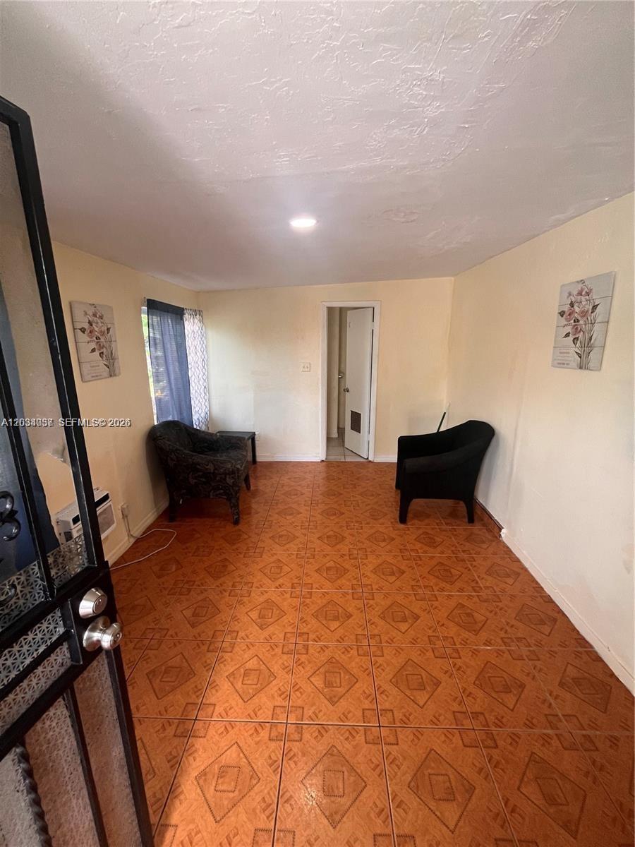 13215 NW 19th Ave # 1, Miami FL 33167