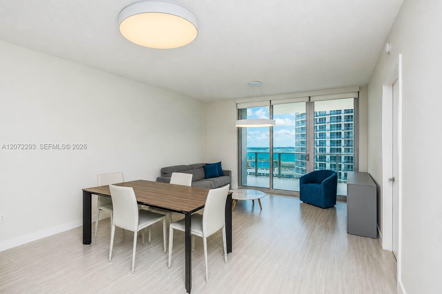 488 NE 18th St # 4406 — Photo 3