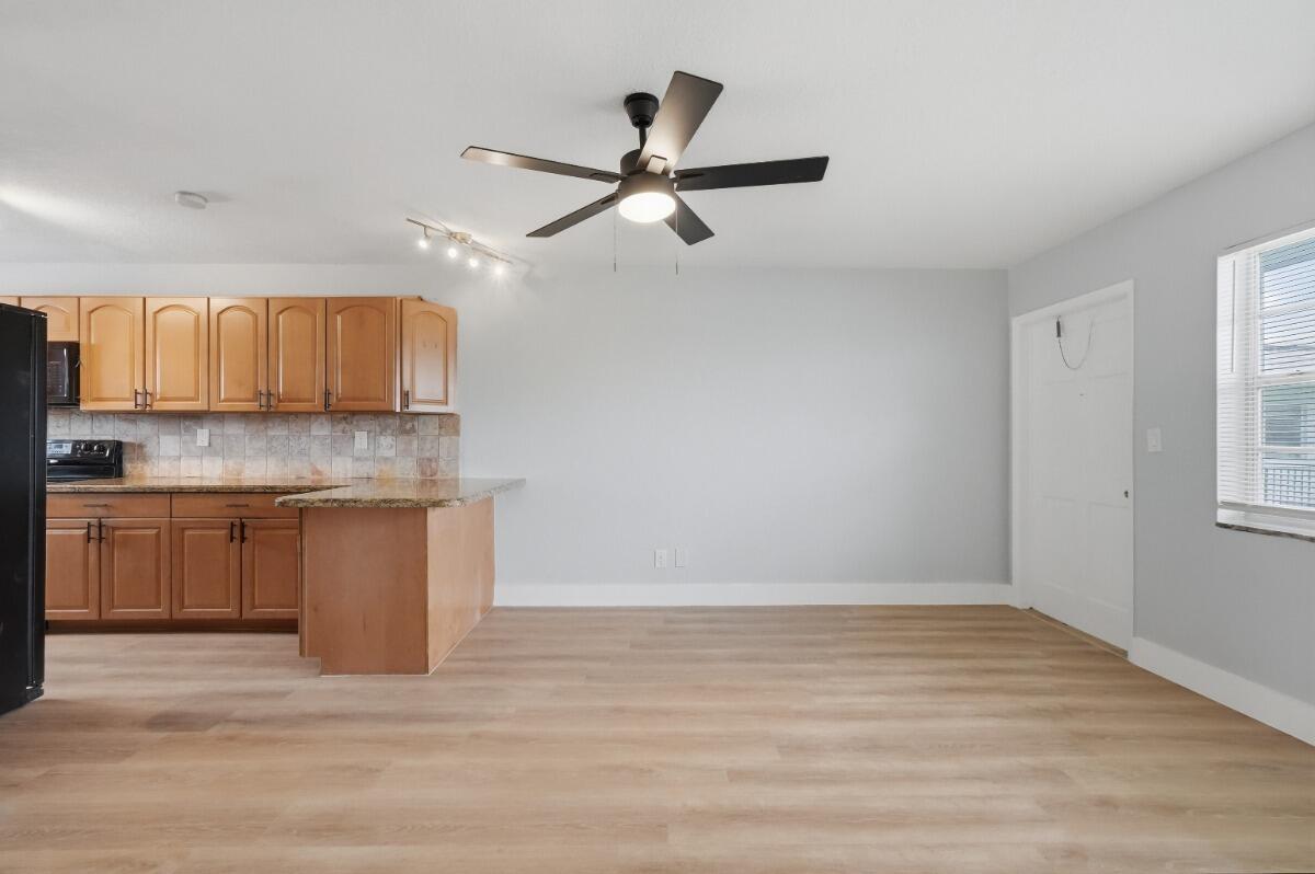 6191 SW 37TH Street # 210 — Photo 3