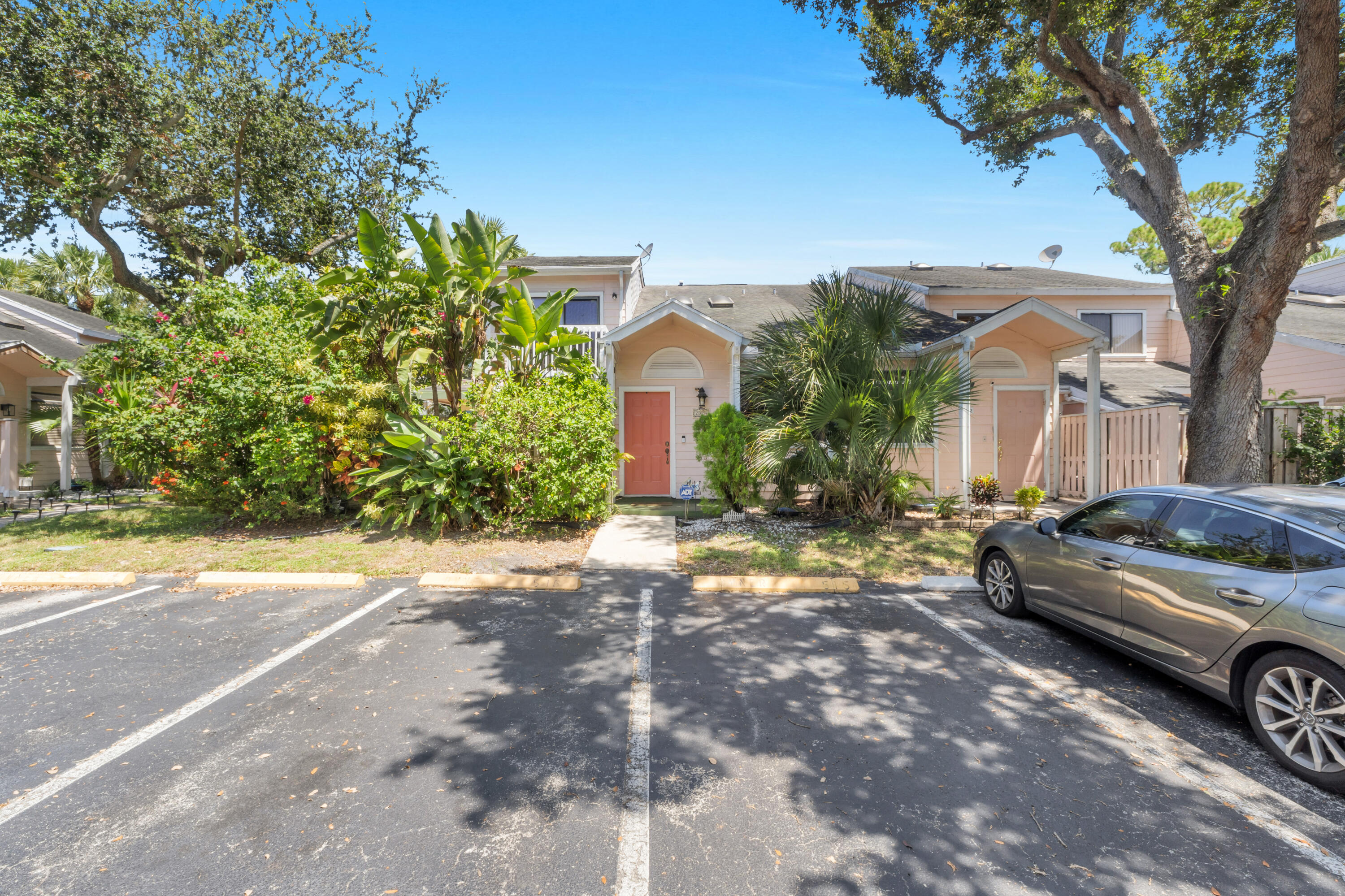 2024 WINNERS Circle # 2024, North Lauderdale FL 33068