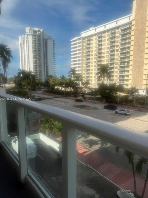5601 Collins Ave # 415 — Photo 3