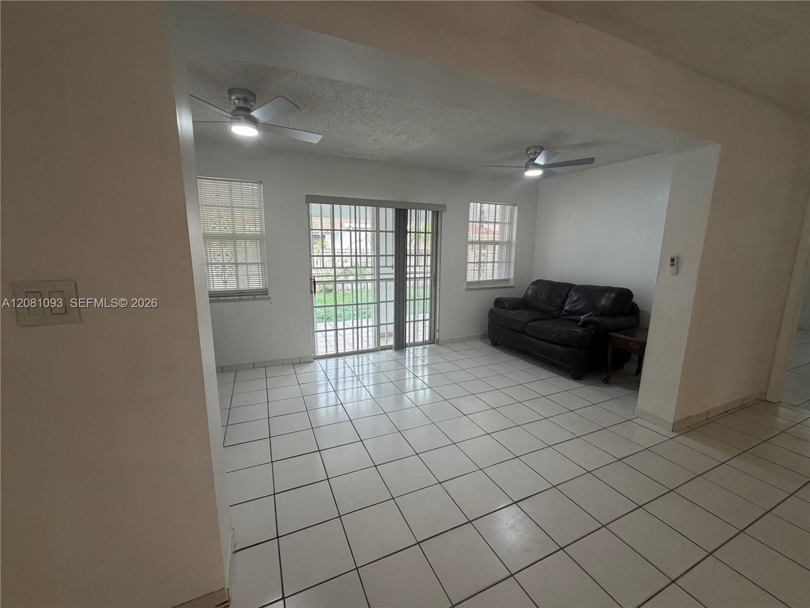7577 W 5th Ln — Photo 5
