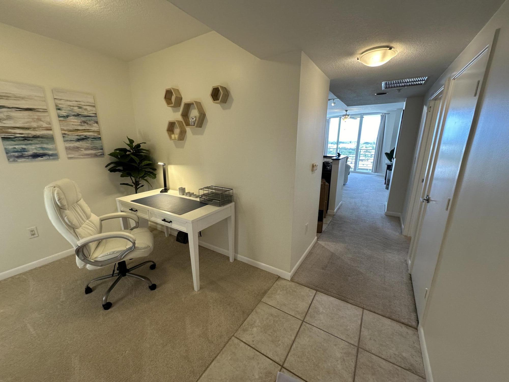 1551 N Flagler Drive # 1106 — Photo 2
