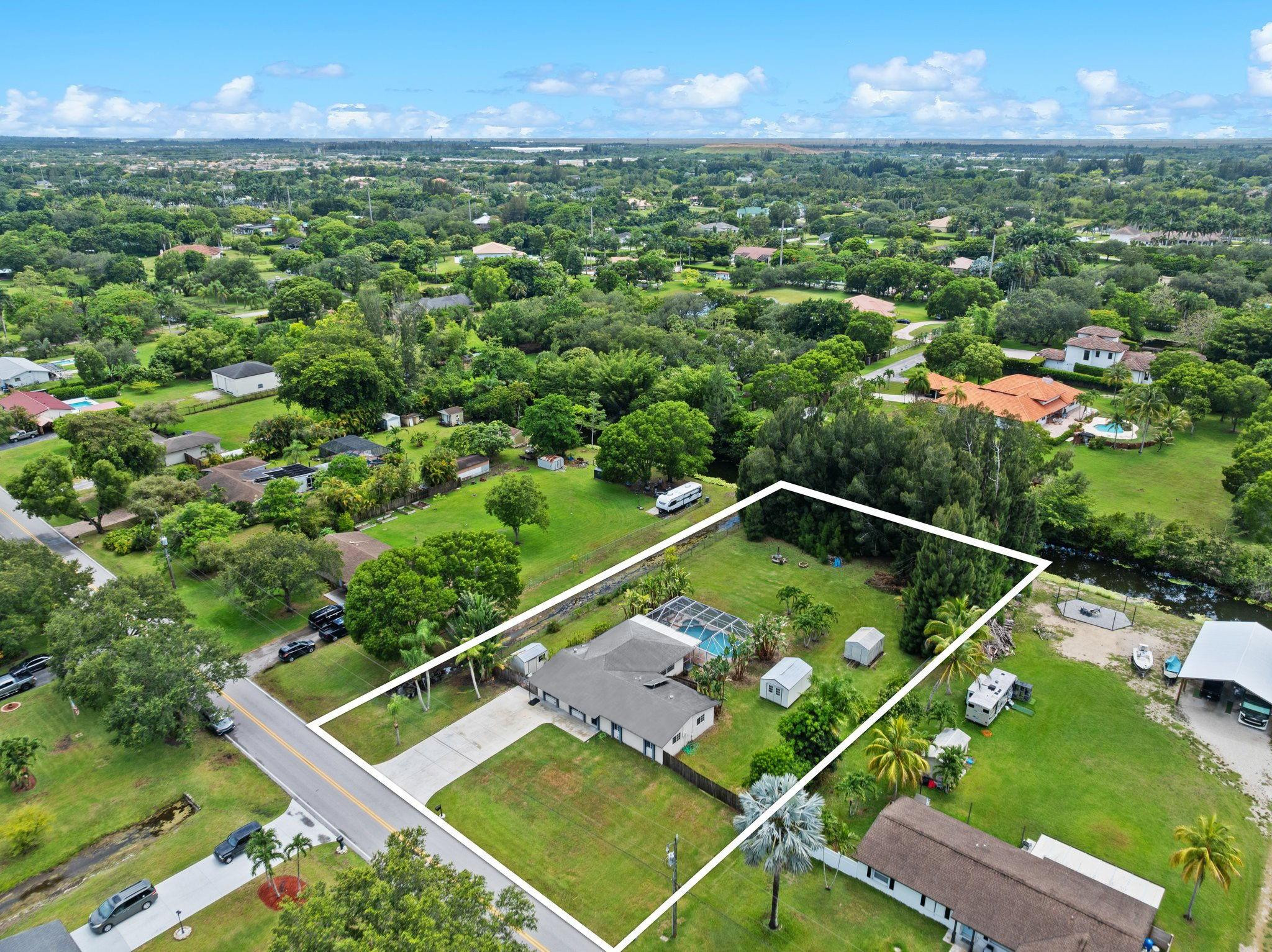 5191 SW 188th Avenue — Photo 3