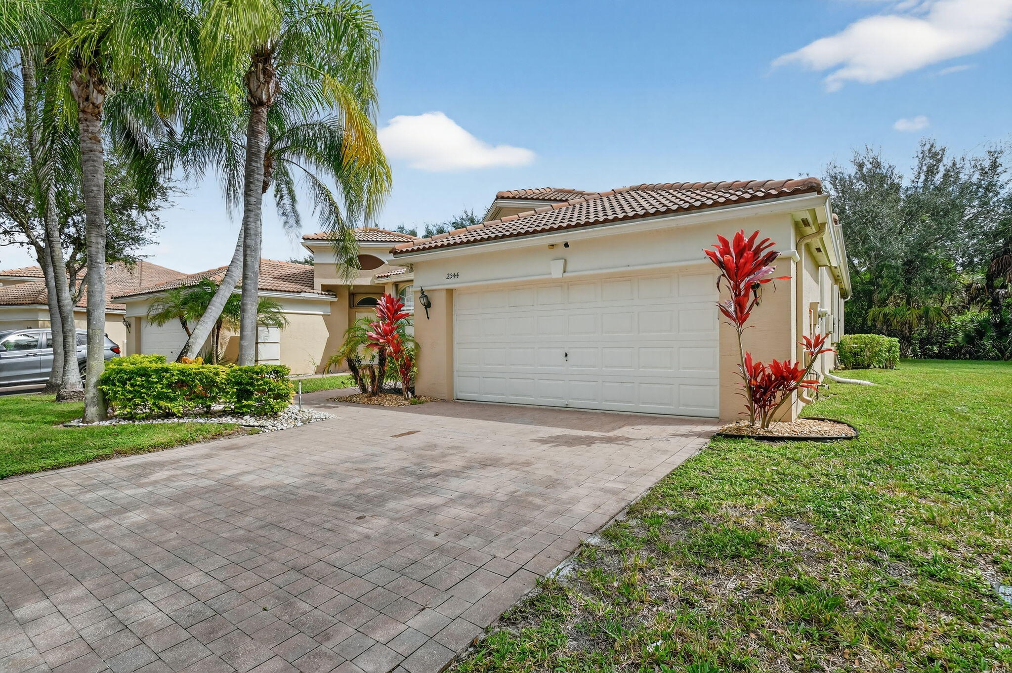 2544 Sandy Cay — Photo 5