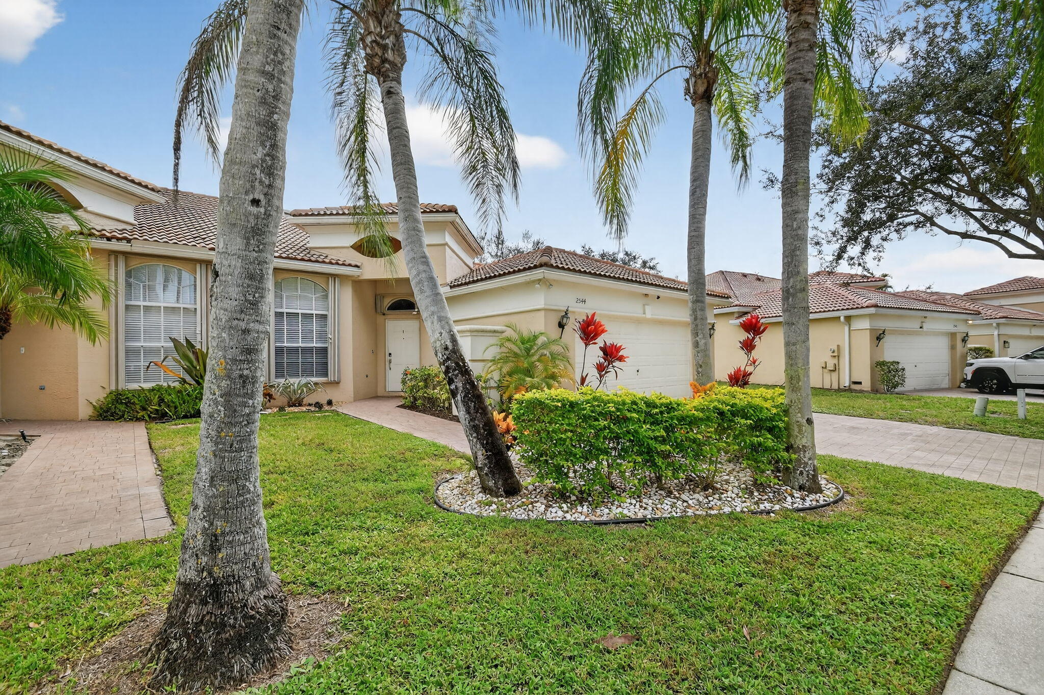2544 Sandy Cay — Photo 4