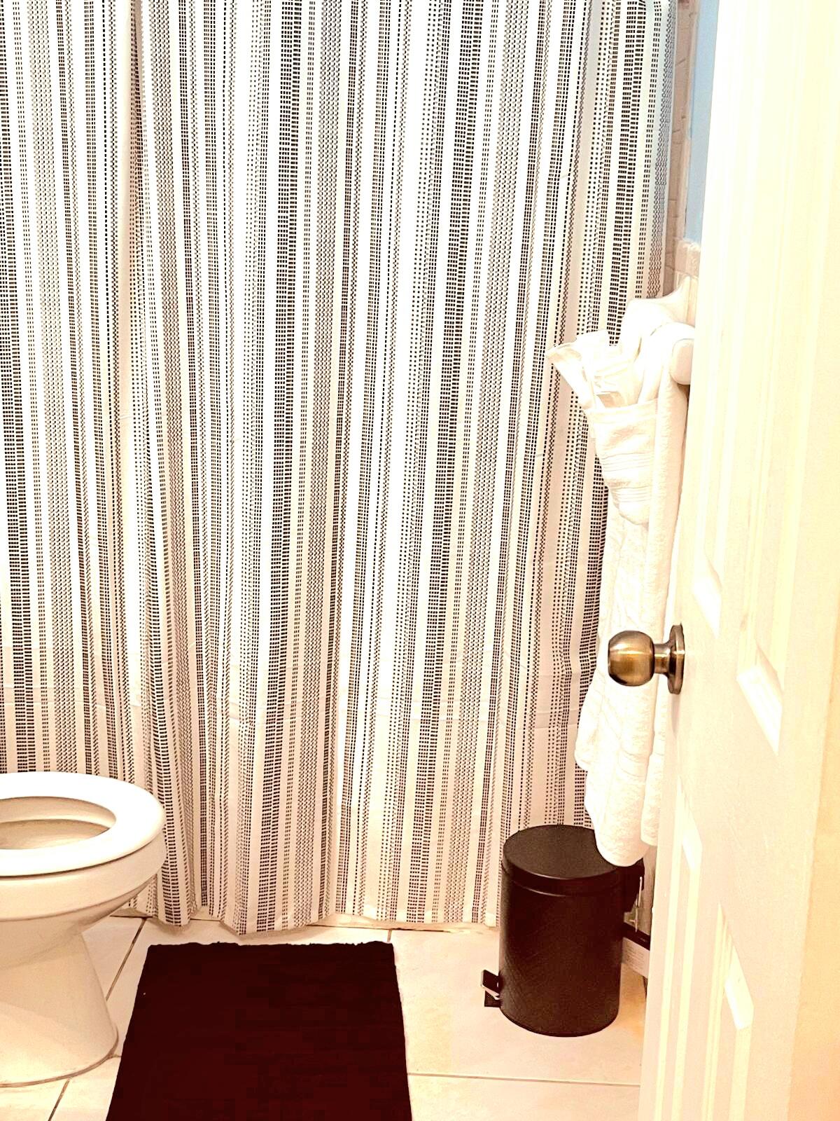 5441 NW 17TH Court — Photo 5