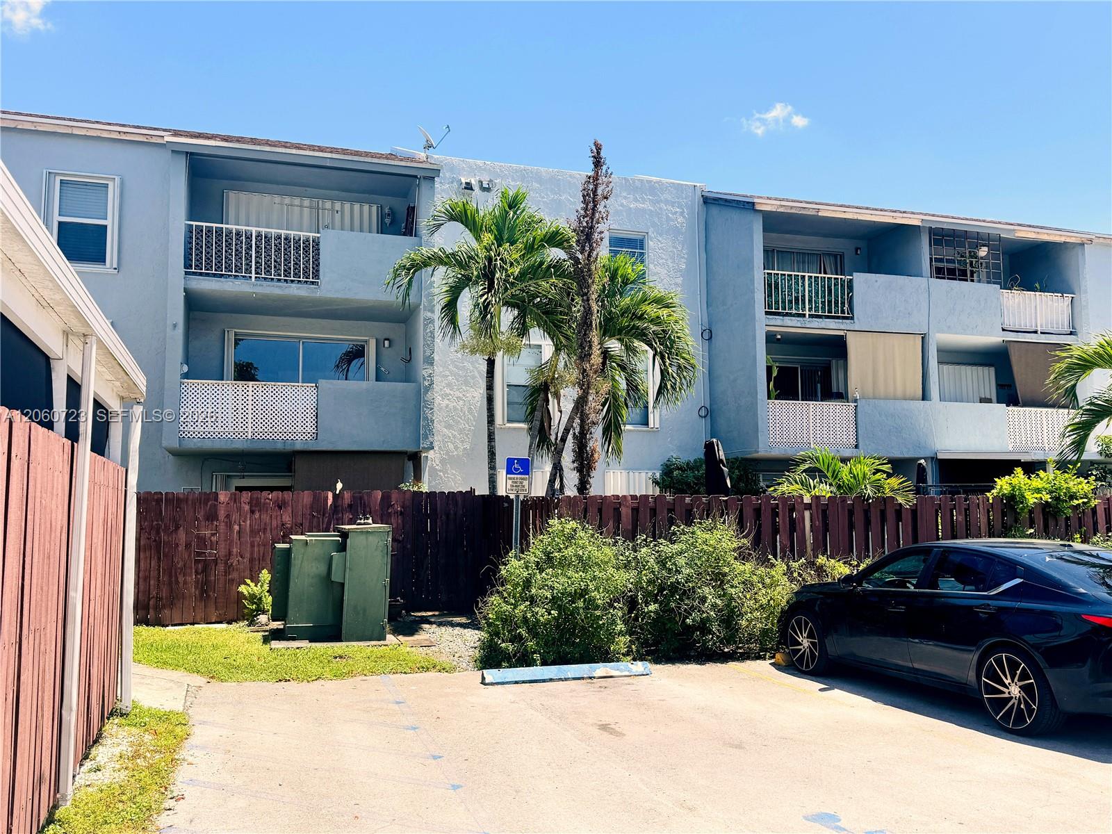 6095 W 18th Ave # S219, Hialeah FL 33012