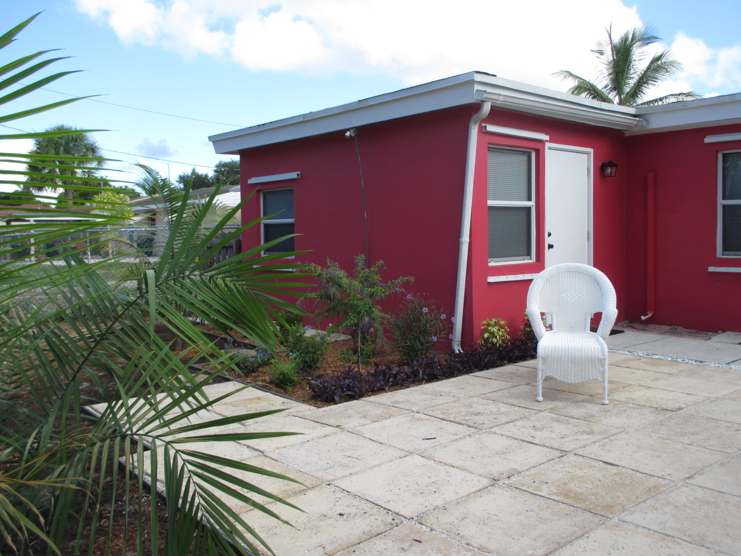 626 Minnesota Street, Lantana FL 33462