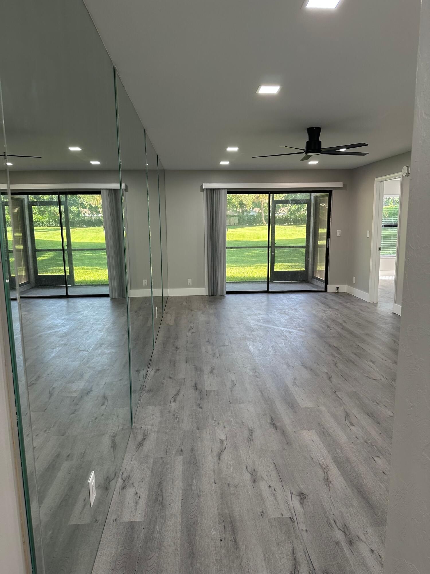 3100 MILLWOOD Terrace # 1010 — Photo 2