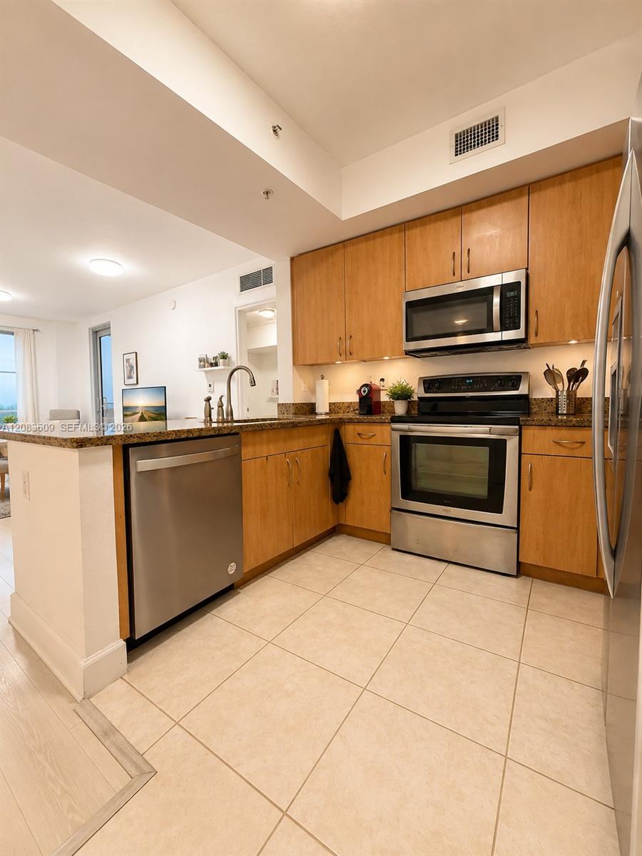 1830 Radius Dr # 608 — Photo 4
