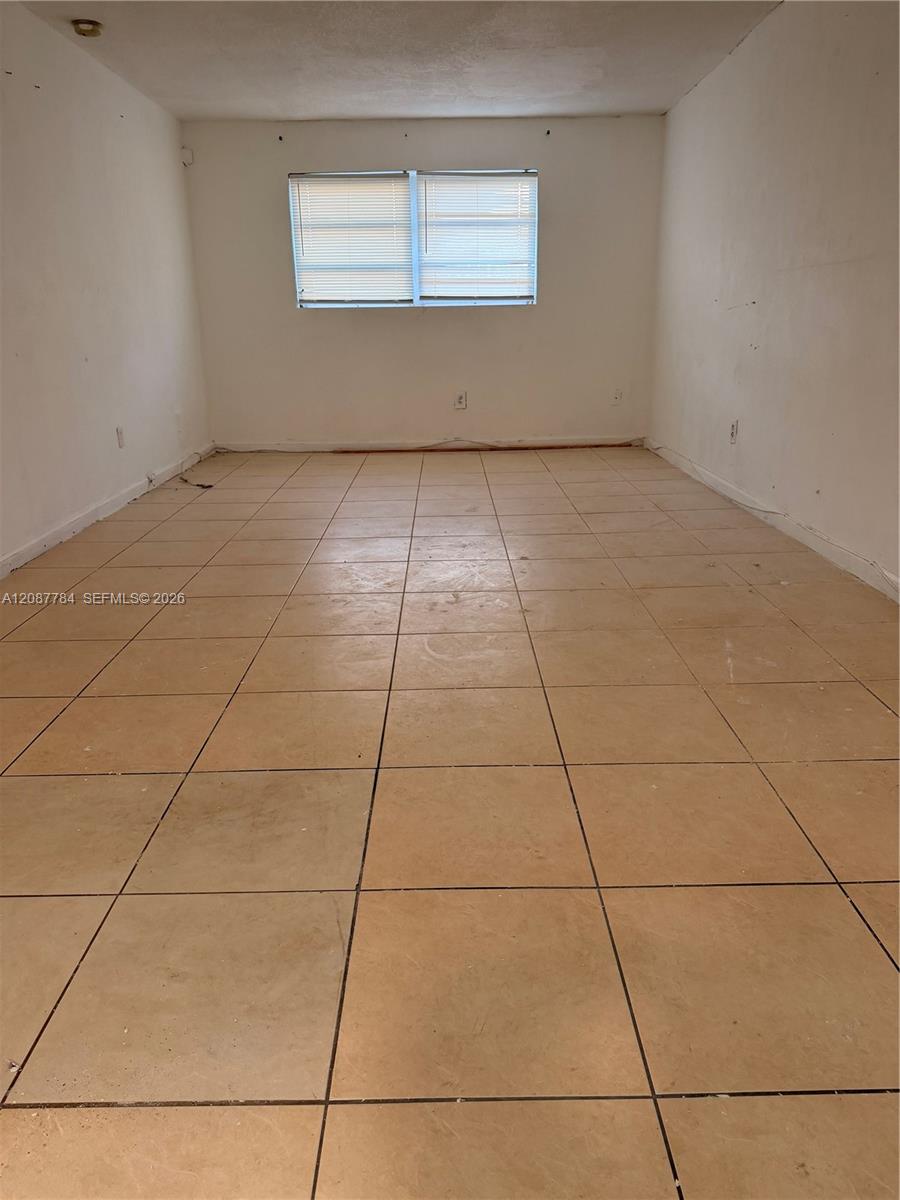 770 NE 128th St # 304 — Photo 4