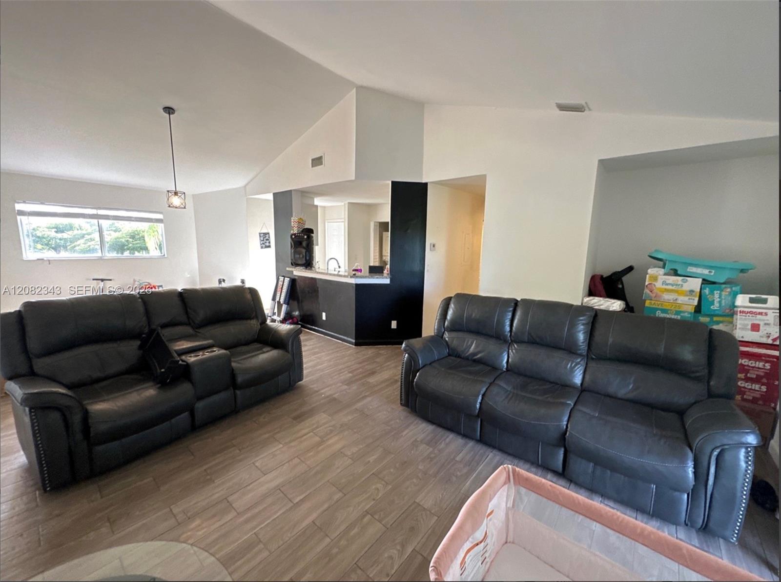 3405 NW 44th St # 204 — Photo 3