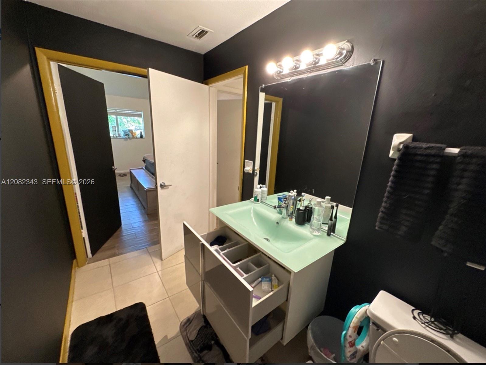 3405 NW 44th St # 204 — Photo 4